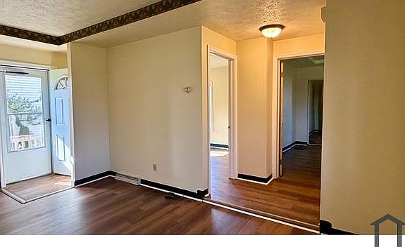 2nd image of 1206 Lawrence Rd NE #3