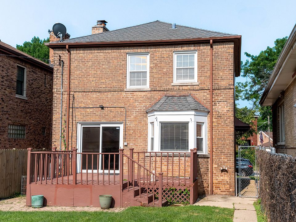 2nd image of 1907 N Rutherford Ave