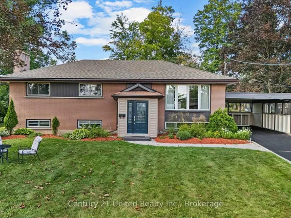 122 Earlwood Dr, Peterborough, ON K9J 6B6