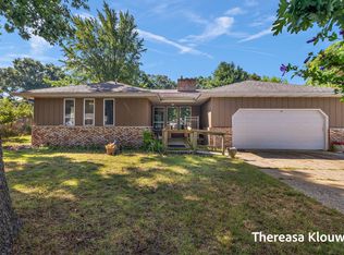 1657 E Summit Ave, Muskegon, MI 49444