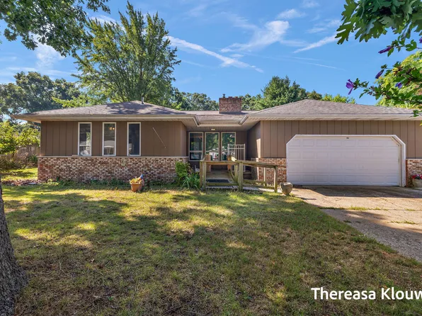1657 E Summit Ave, Muskegon, MI 49444