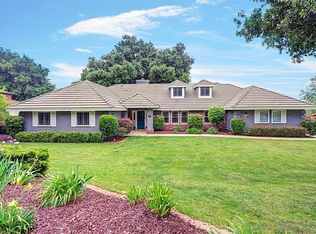 37045 Oakview Rd, Yucaipa, CA 92399