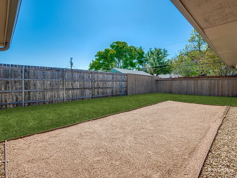3772 Weeburn Dr — Photo 35
