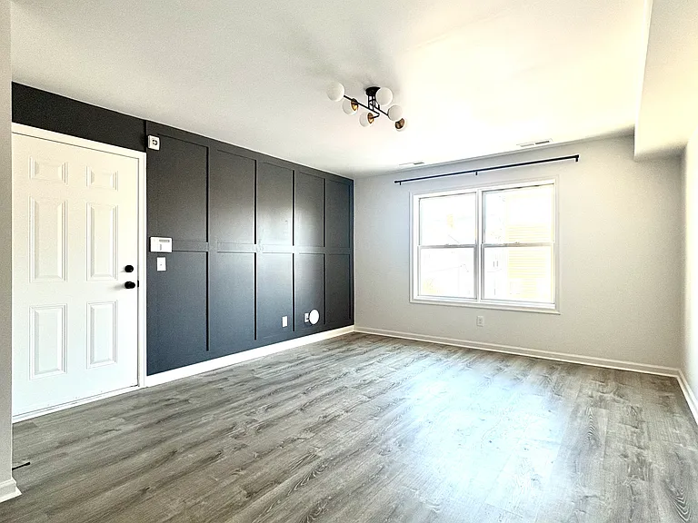 2380 Professor St #2 — Photo 14