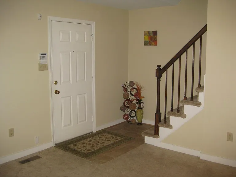 Living Room - 3