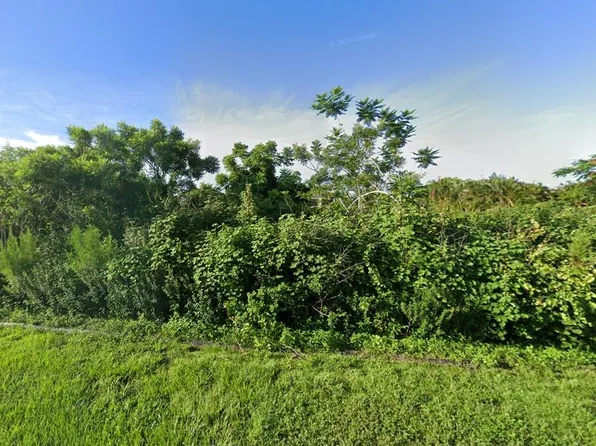 2012 SE Giffen Avenue, Port St Lucie, FL 34952