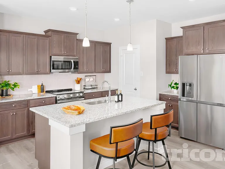 2537 Finch Hollow Dr — Photo 2