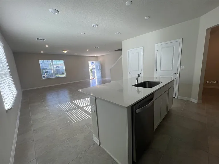 3355 Vine Leaf St — Photo 3