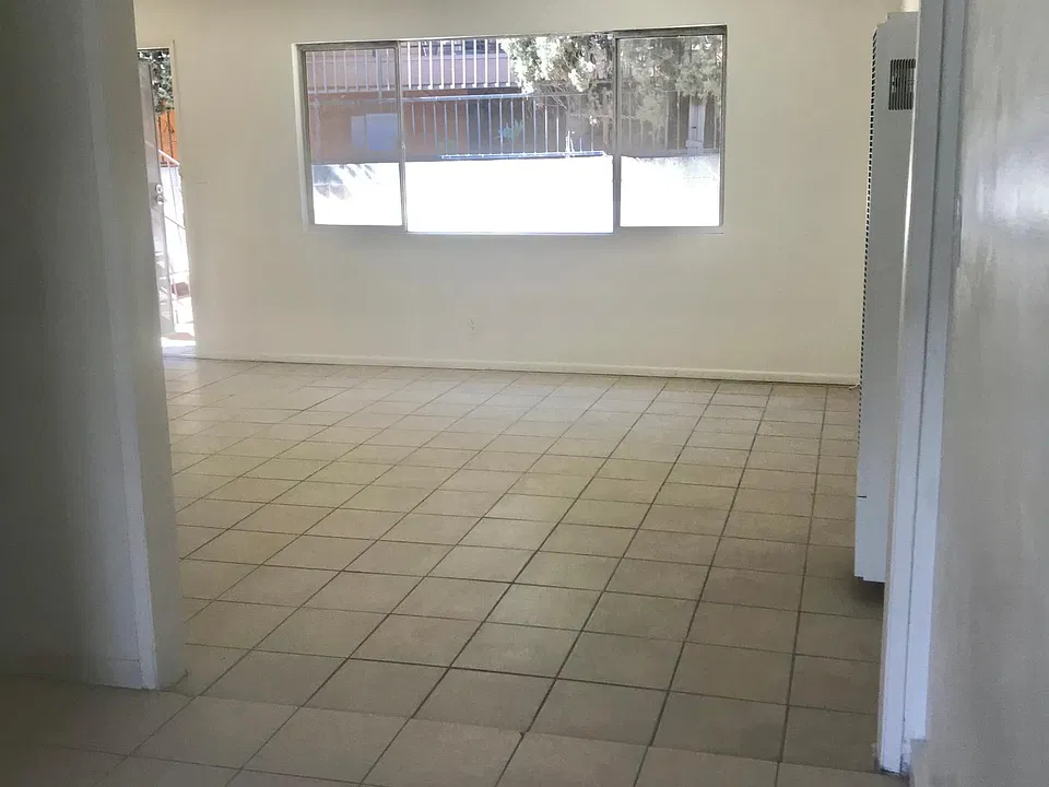 Dinning area to living room window