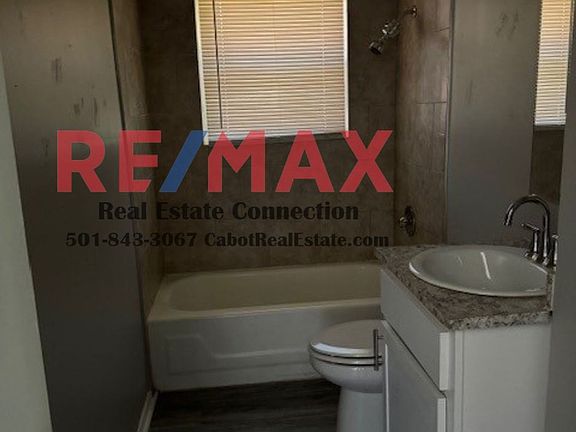5th image of 301-311 Pearl St #305