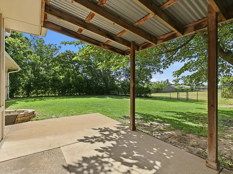 235 FM 407 W — Photo 15
