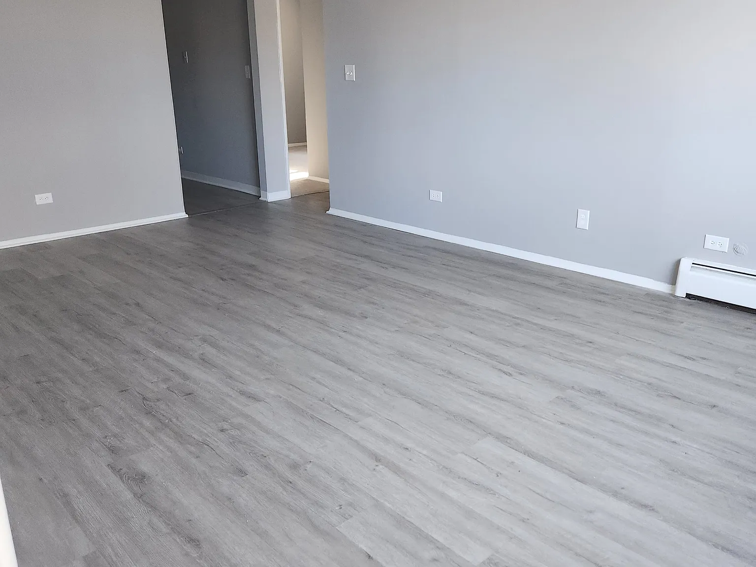 2 bed, 850 sqft, $1,250 — Photo 2