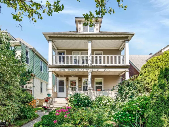 1082 Maryland Ave, Grosse Pointe, MI 48230