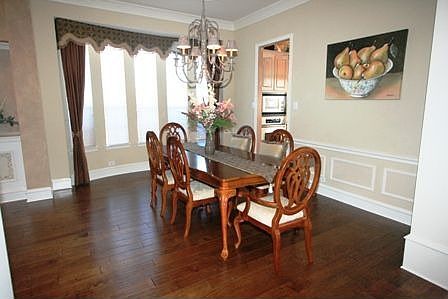 5th image of 3324 Meadow Wood Dr