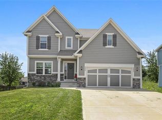 8955 NE 116th Ter, Kansas City, MO 64157
