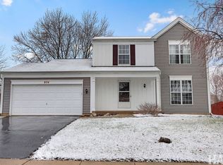 974 Annandale Dr, Elgin, IL 60123