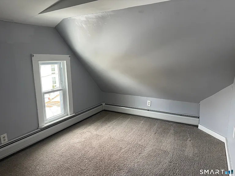 12 Hillcrest Ave W #3 — Photo 15