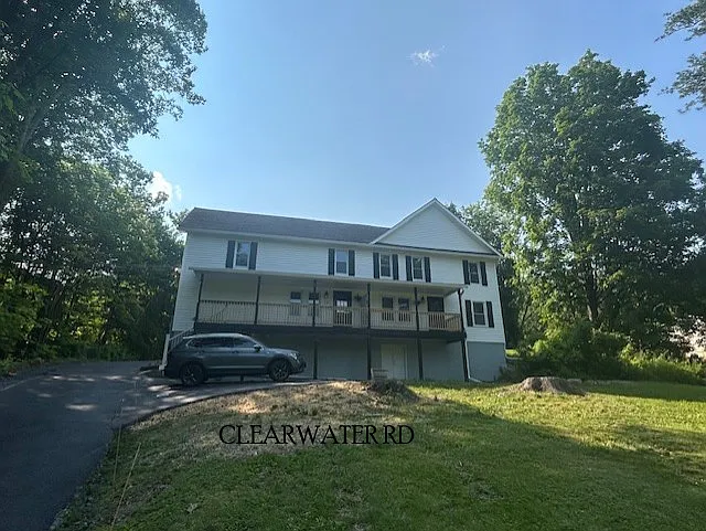 15 Clearwater Rd #8 — Photo 10