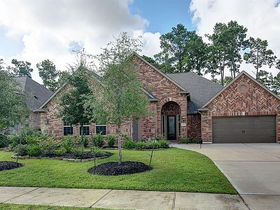 3rd image of 18806 Winding Atwood Ln
