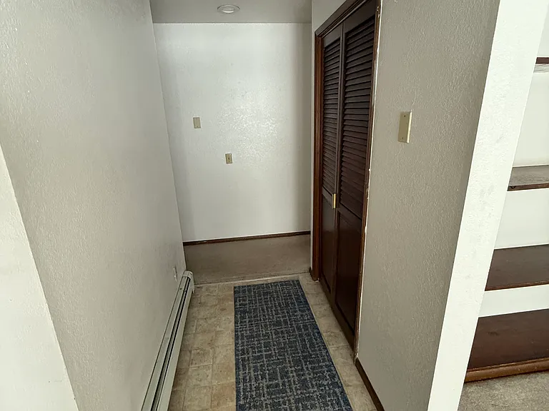 1654 Juneau Dr #D — Photo 4
