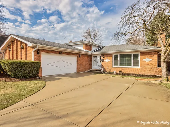 406 N Waterman Ave, Arlington Heights, IL 60004