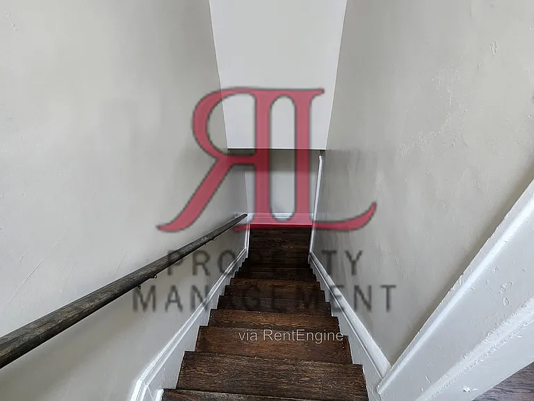 640 S Champion Ave — Photo 18