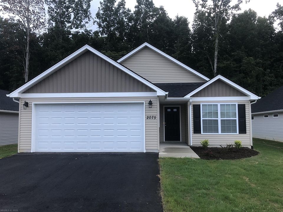 1st image of 2075 Giles Dr SE