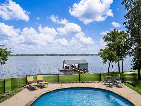 3rd image of 150 County Road 2938 N