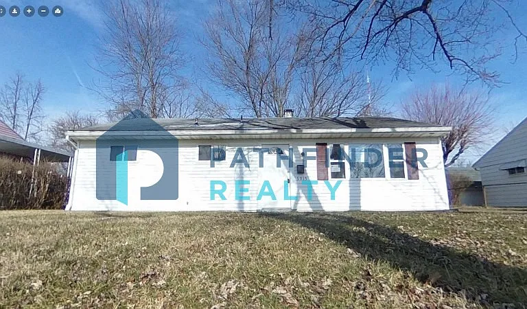 3915 Cone Ct — Photo 1