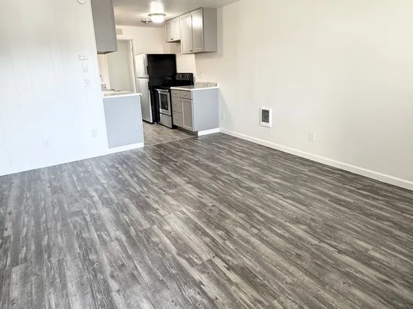 8830- 8832 9th Ave SW, 8830 9th Ave SW #12, Seattle, WA 98106
