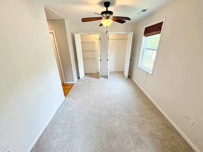 1233 Plymouth Ave — Photo 25
