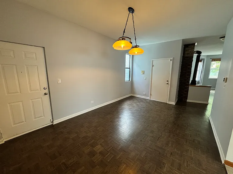 2430 N Southport Ave #2F — Photo 6