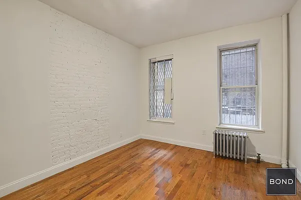 Rented by Bond New York | media 18