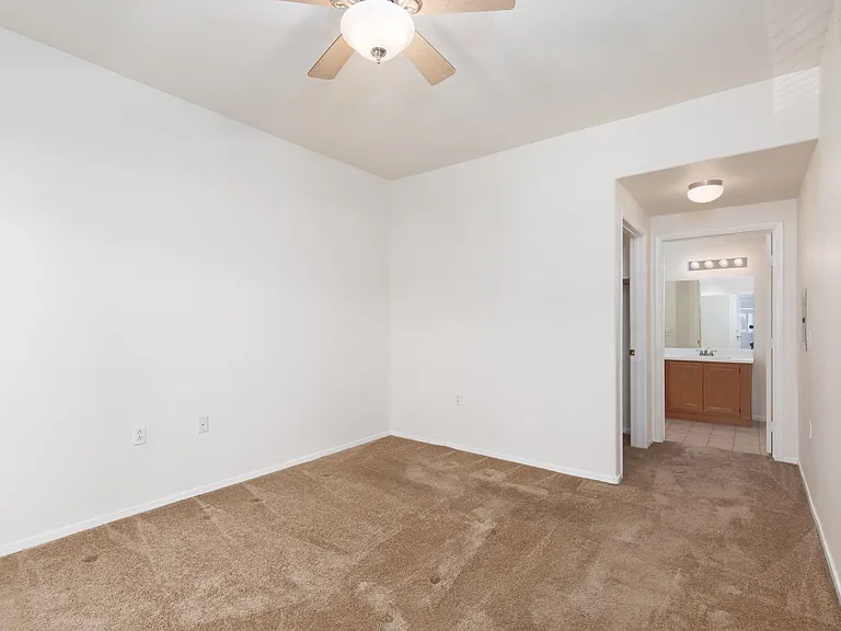 10245 S Maryland Pkwy #145 — Photo 16