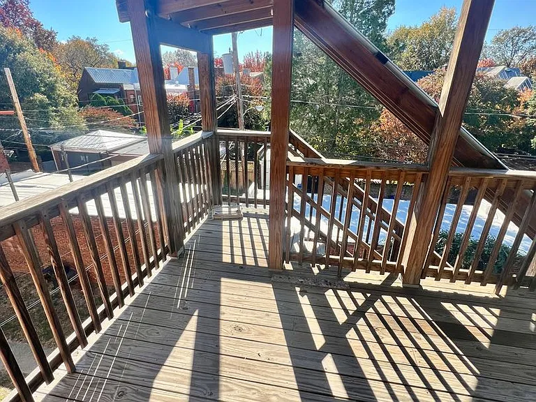 3309 W Grace Street — Photo 14