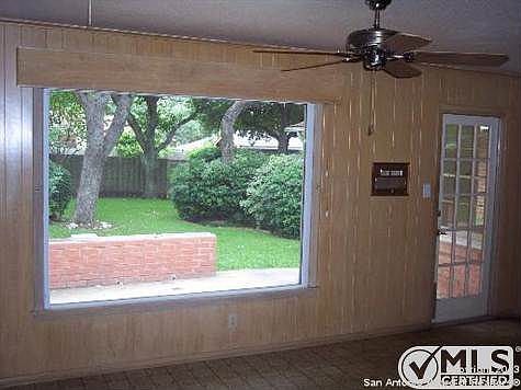 2nd image of 1014 Melissa Dr