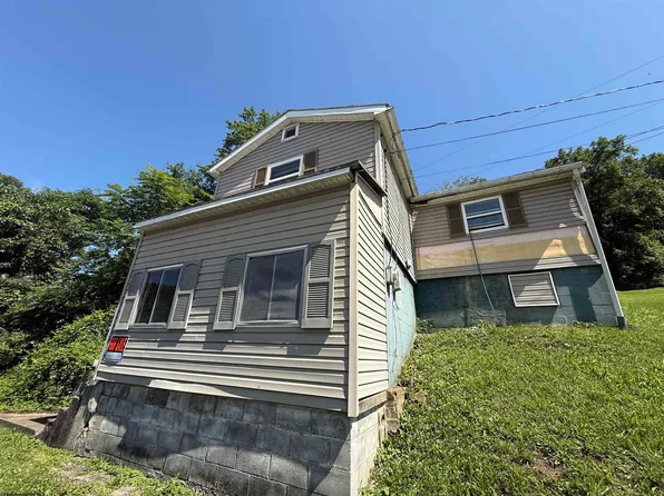 4975 Webster Pike, Grafton, WV 26354