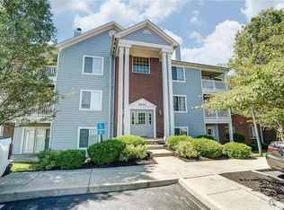 2630 Netherland Dr, Dayton, OH 45431