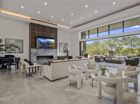 10284 E RUNNING DEER Trail, Scottsdale, AZ 85262