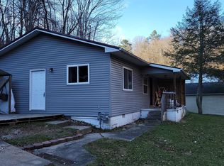 3984 Grapevine Rd, Huntington, WV 25701