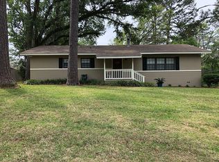 1526 Coombs Dr, Tallahassee, FL 32308