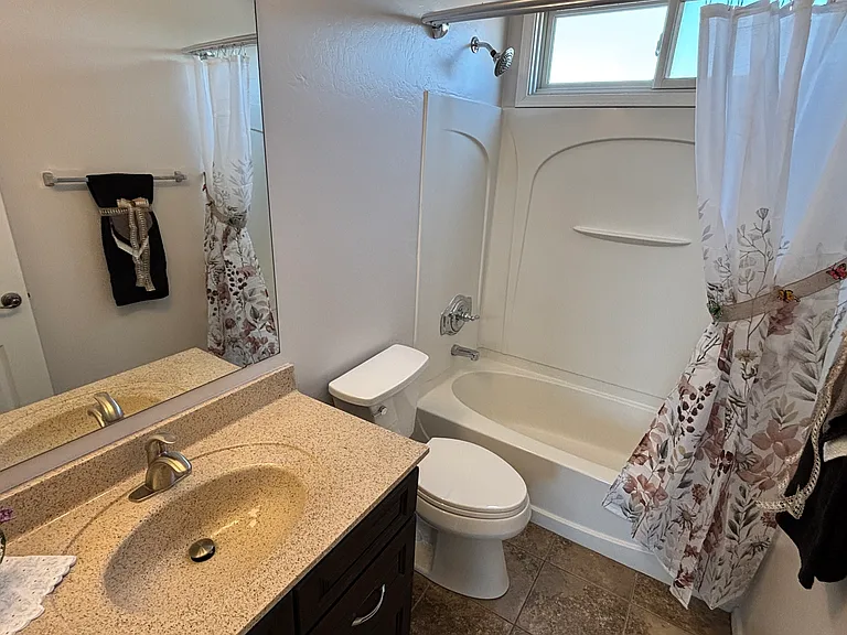 2125 E Huntington Dr #Phoenix 85040 — Photo 19