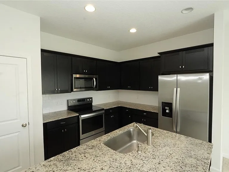 3552 Patron Ave — Photo 3