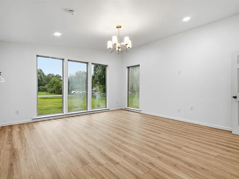 3209 Pennsylvania Rd — Photo 11