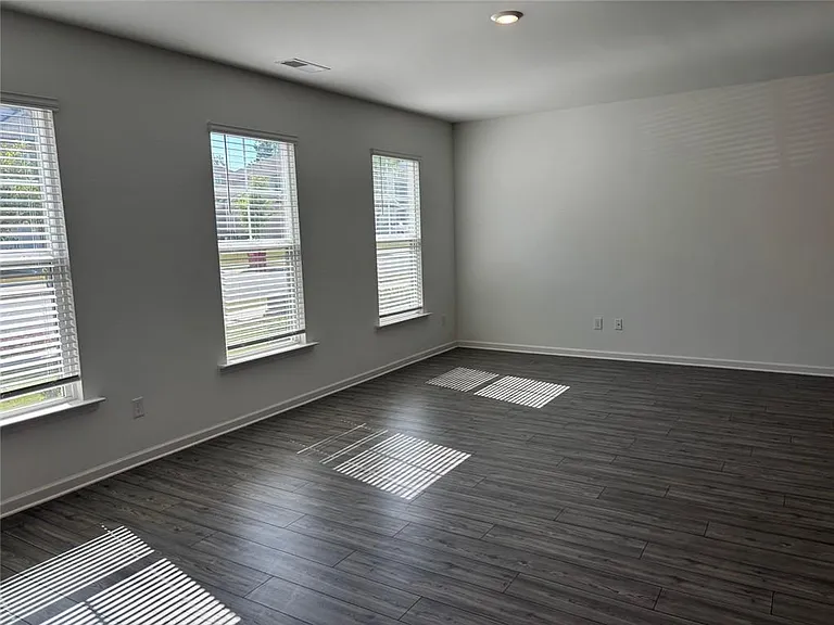 199 Peregrine Point — Photo 3