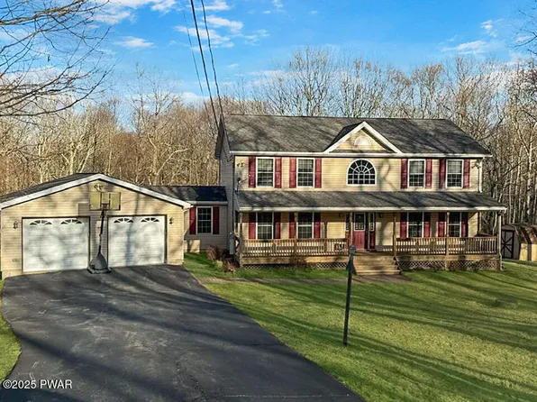 103 High Meadow Dr, Milford, PA 18337