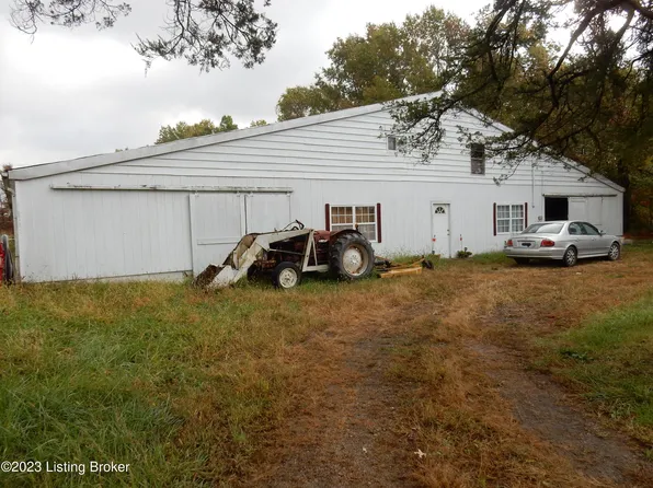 311 Beech Grove Rd, Shepherdsville, KY 40165