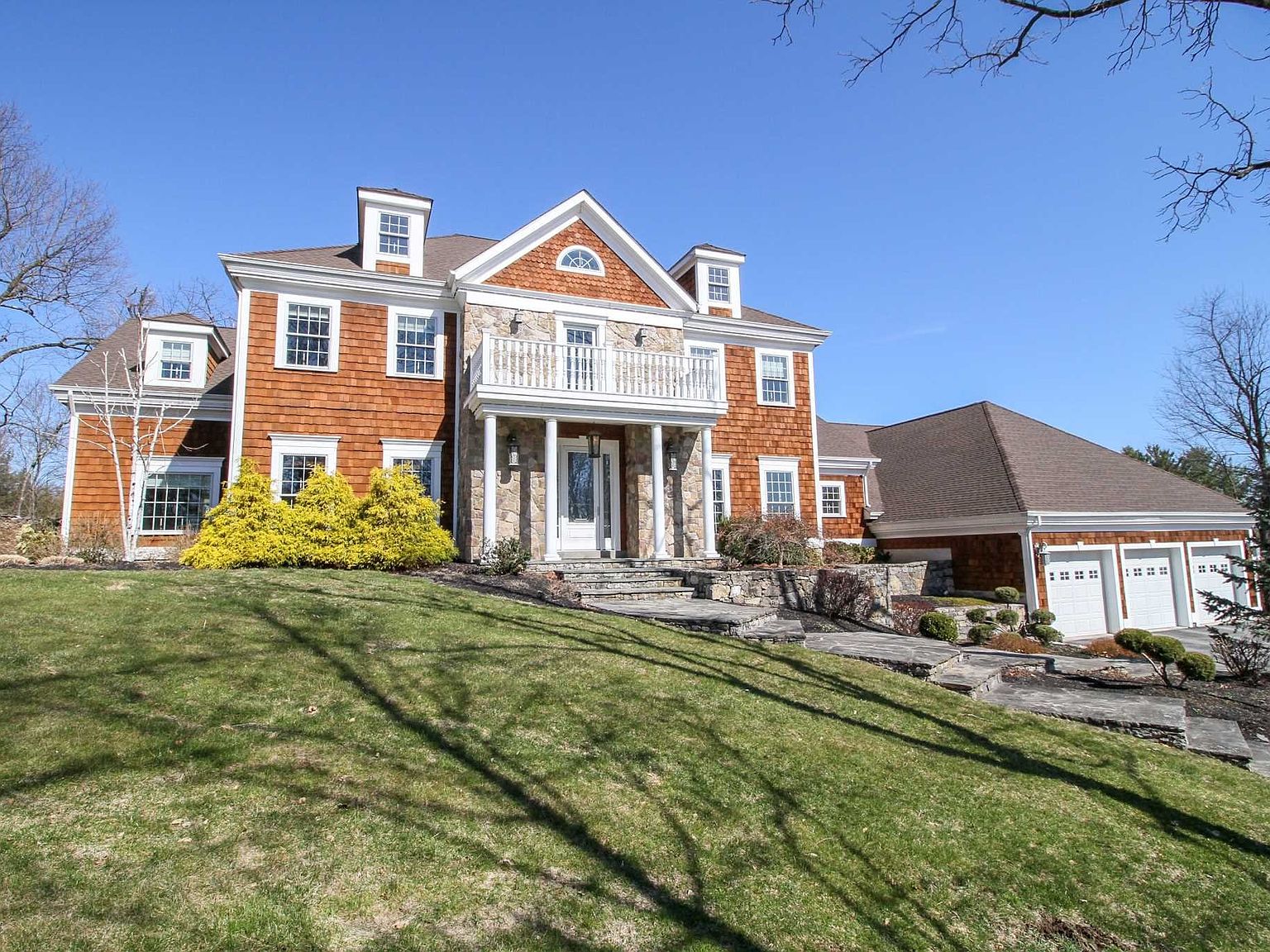 25 Kingwood Dr, Poughkeepsie, NY 12601 Zillow