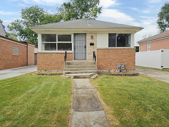 2nd image of 1444 Morris Ave