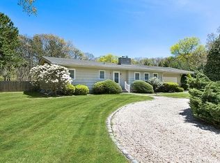 77 Highland Rd, Southampton, NY 11968